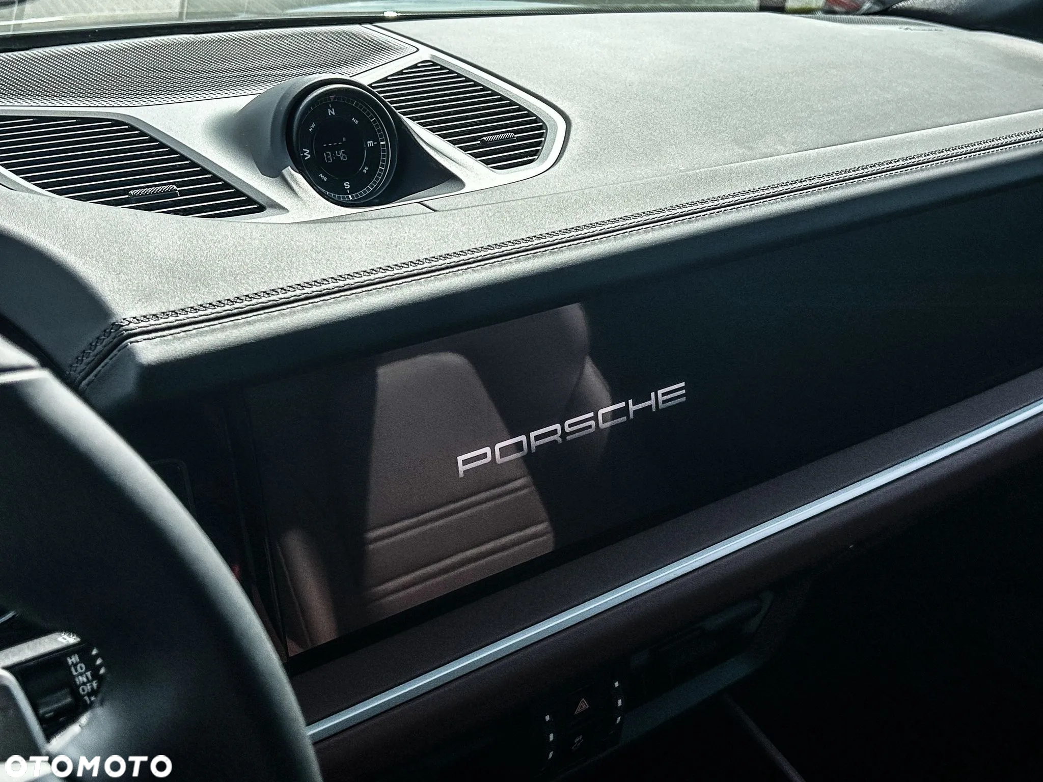 Porsche Cayenne - 16