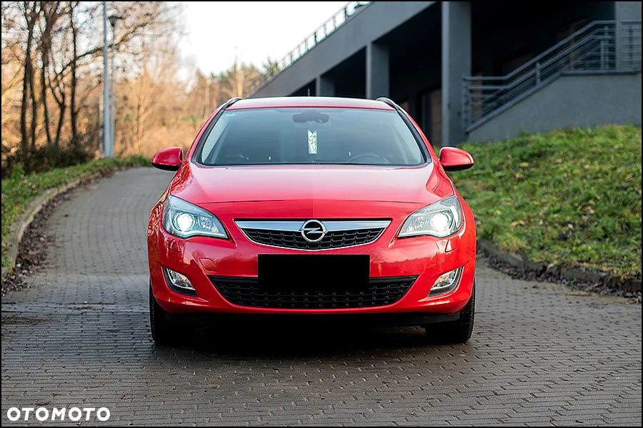 Opel Astra - 2
