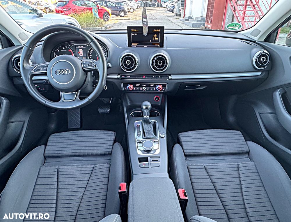 Audi A3 2.0 TDI Sportback S tronic S line Sportpaket - 5