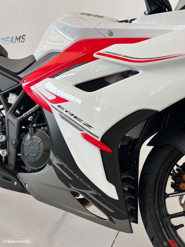 KOVE 350RR - CAMPEÃ MUNDIAL SUPERBIKES SSP300 2025 - 6