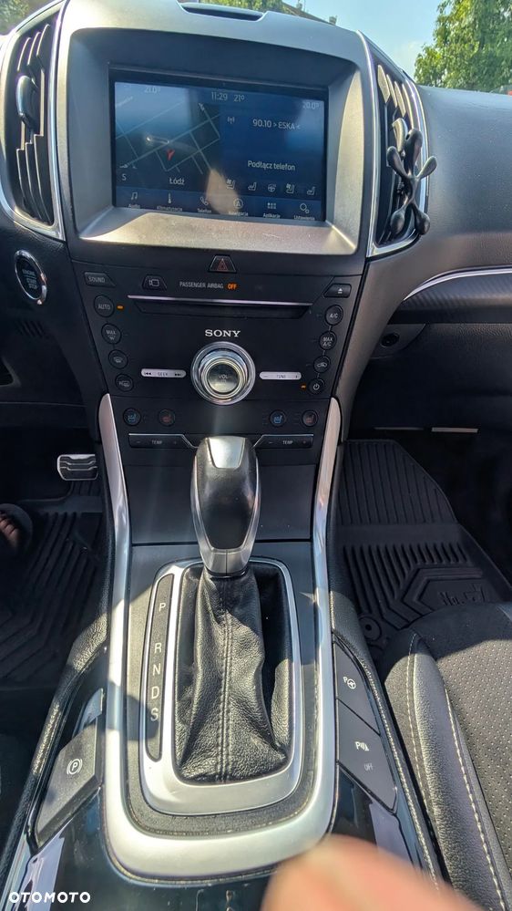 Ford Edge - 10