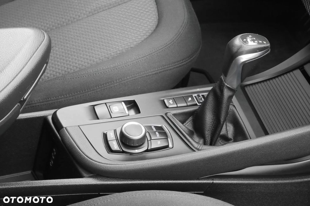 BMW X1 xDrive25d Advantage sport - 28
