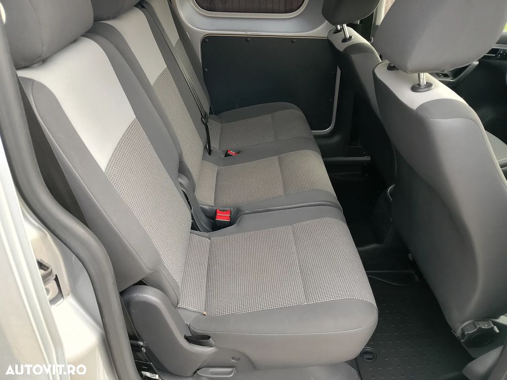 Volkswagen Caddy - 10