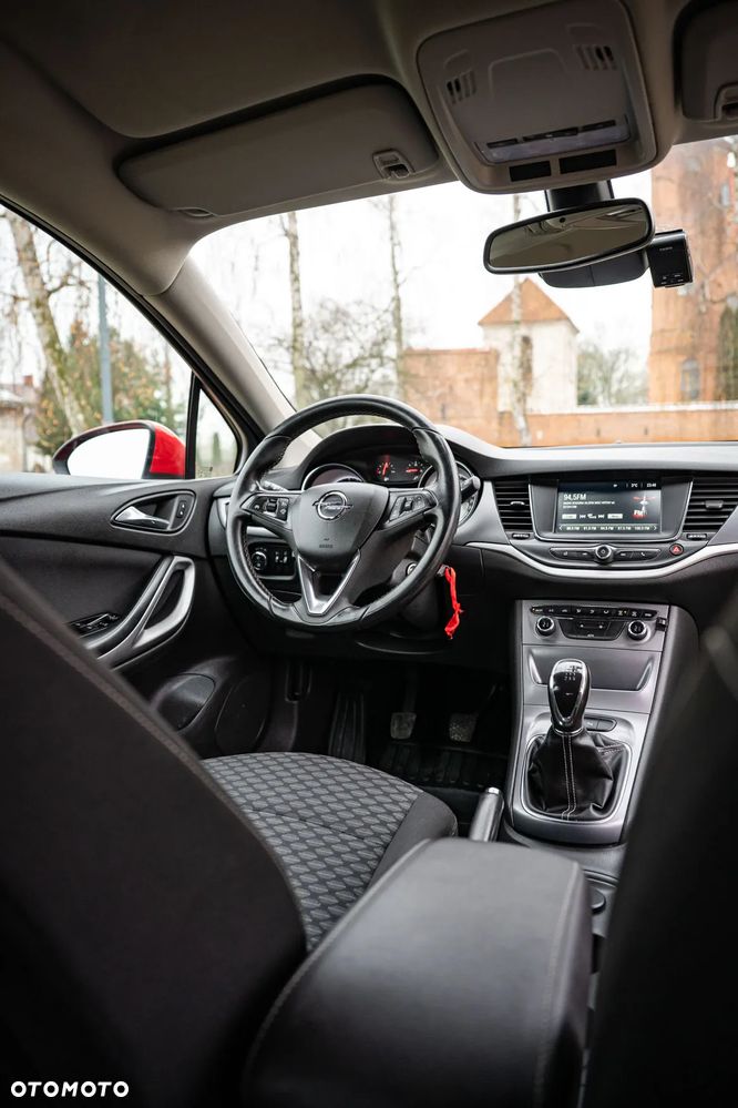 Opel Astra 1.6 CDTI Elite - 24