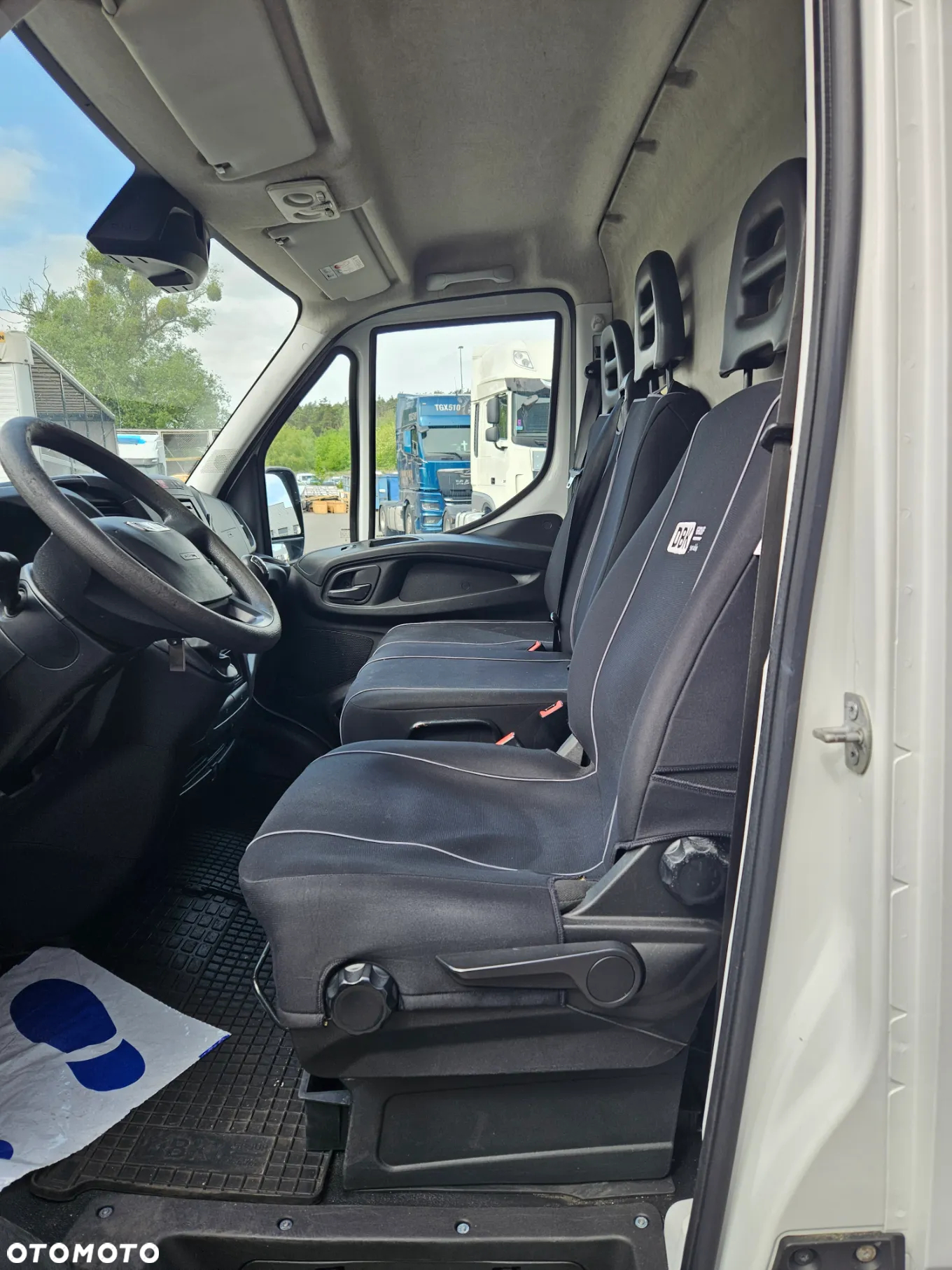 Iveco 35S15V - 9