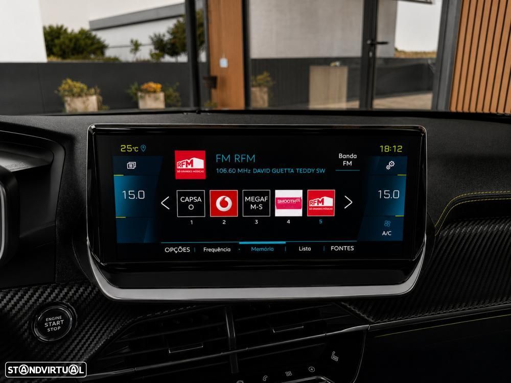 Peugeot e-2008 50 kWh GT Pack - 32