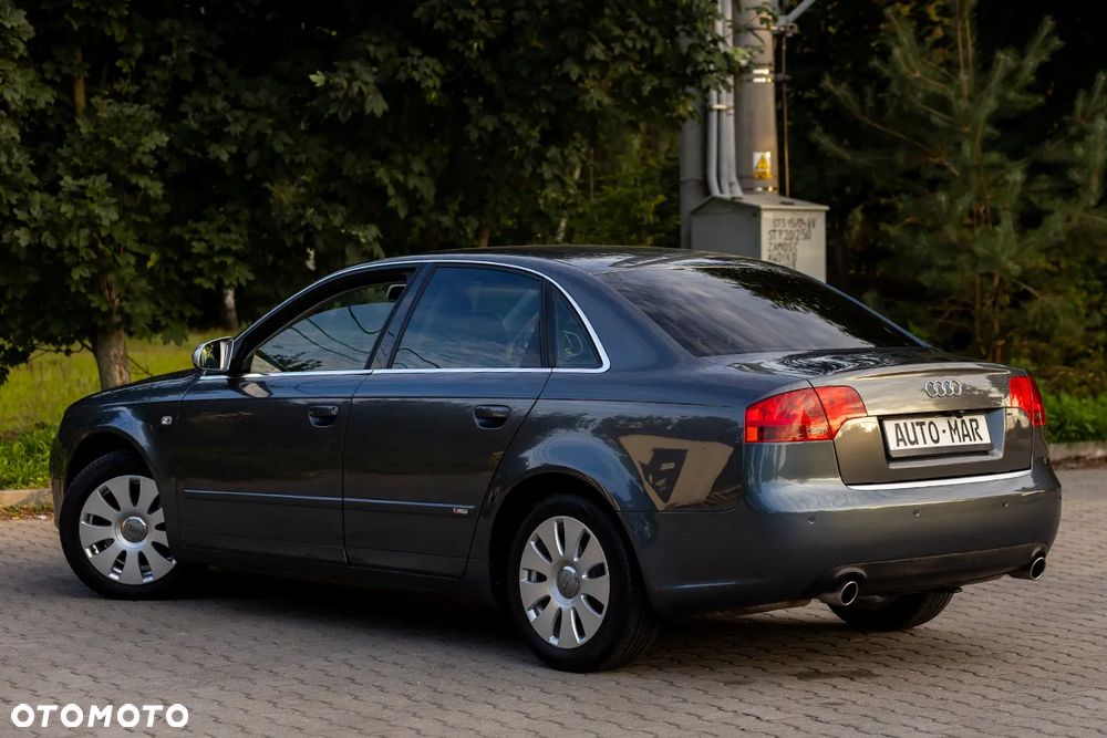 Audi A4 Limousine 1.8 T - 18