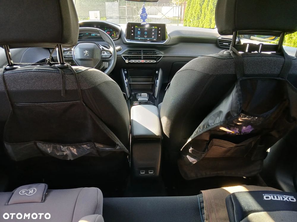 Peugeot 208 e-208 50kWh Style - 32