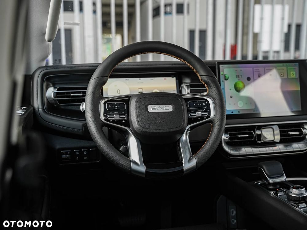 BAIC BJ40 - 13