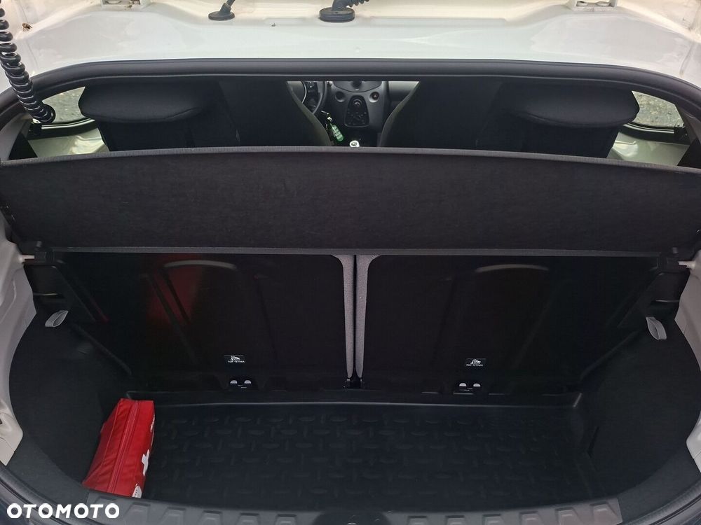 Toyota Aygo - 11