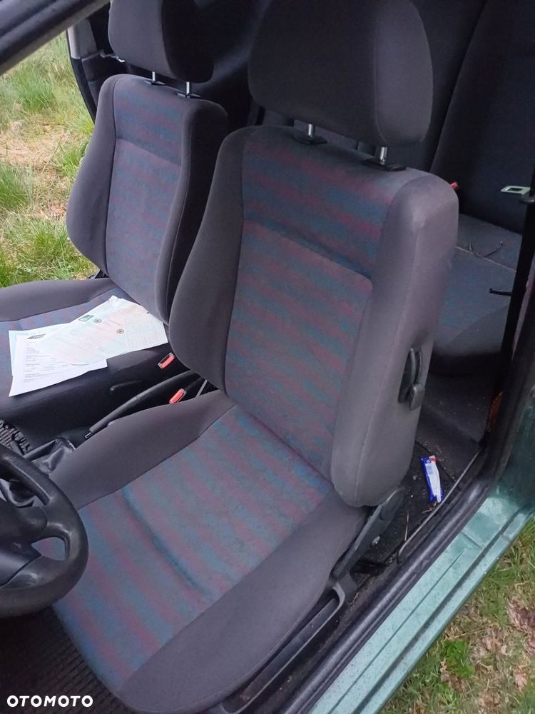 Zderzak przedni blacha górna dół volkswagen polo 6n1 1996r Foto 1.4 8v - 6