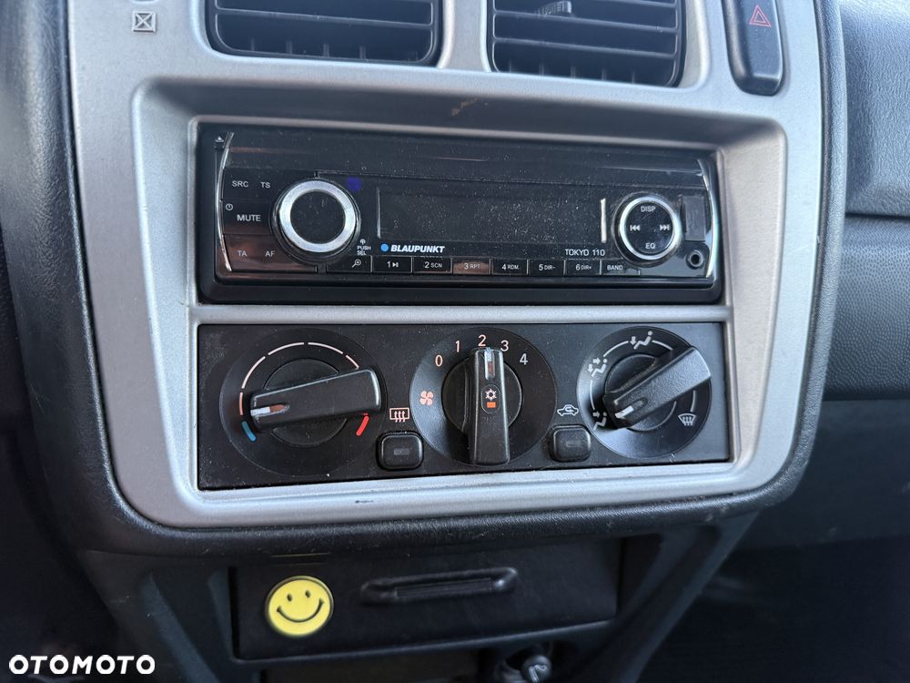 Mitsubishi Pajero Pinin - 8