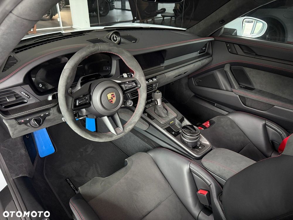 Porsche 911 - 26