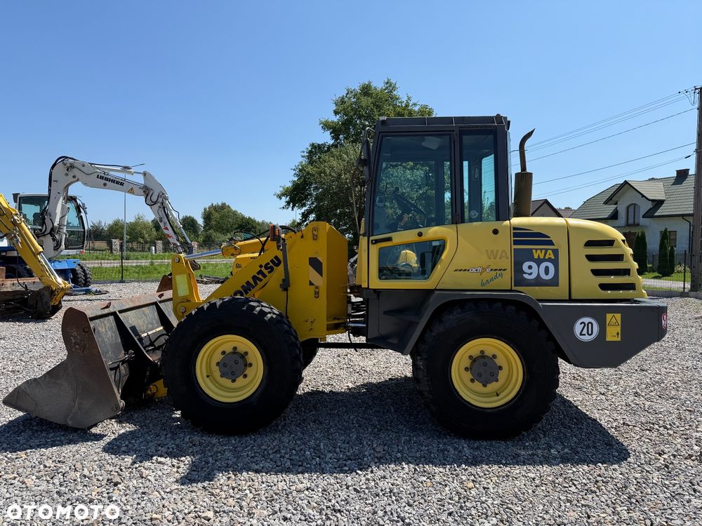 Komatsu WA90 - 3