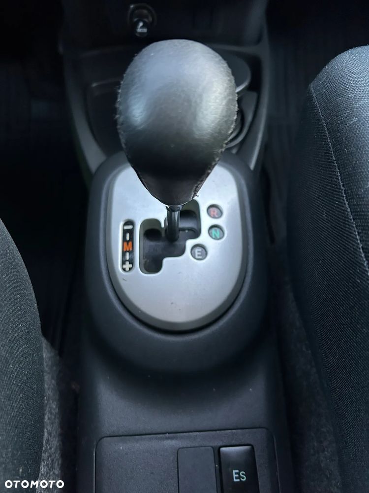 Toyota Yaris 1.3 Automatik Sol - 27