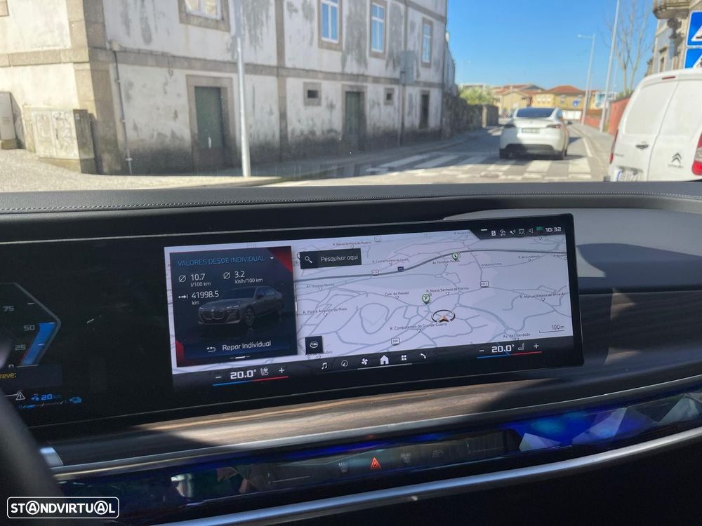 BMW 760 M760e xDrive - 35