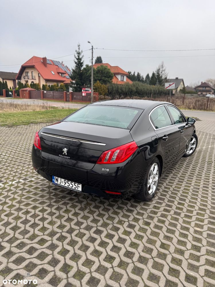 Peugeot 508 Hybrid4 - 5