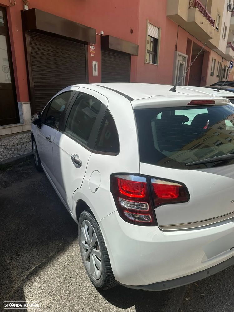 Citroën C3 1.0 PureTech Attraction - 2