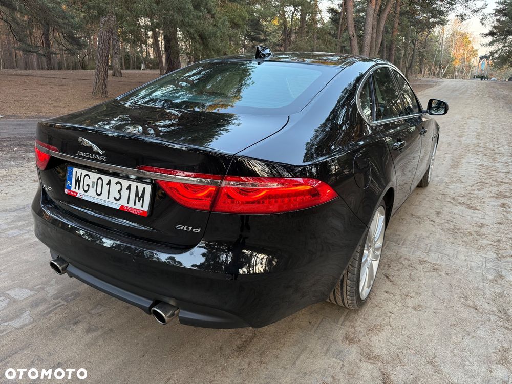 Jaguar XF 3.0 TDV6 Portfolio - 6
