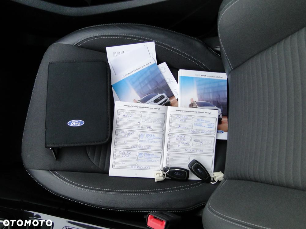 Ford Kuga 1.5 EcoBoost FWD Titanium - 40