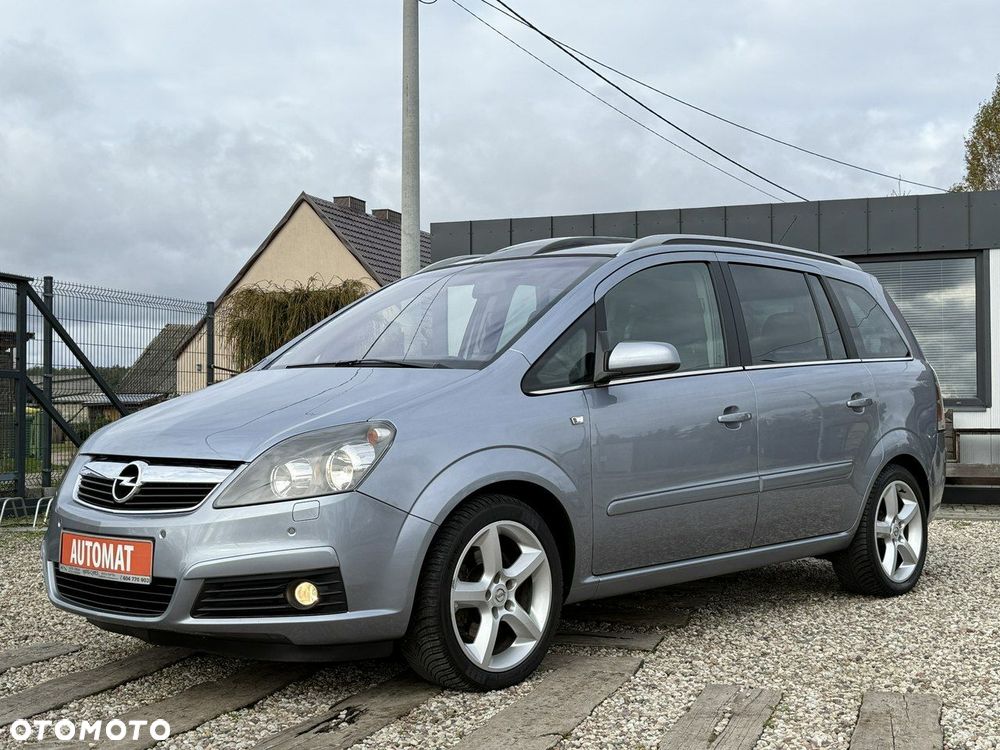 Opel Zafira - 12