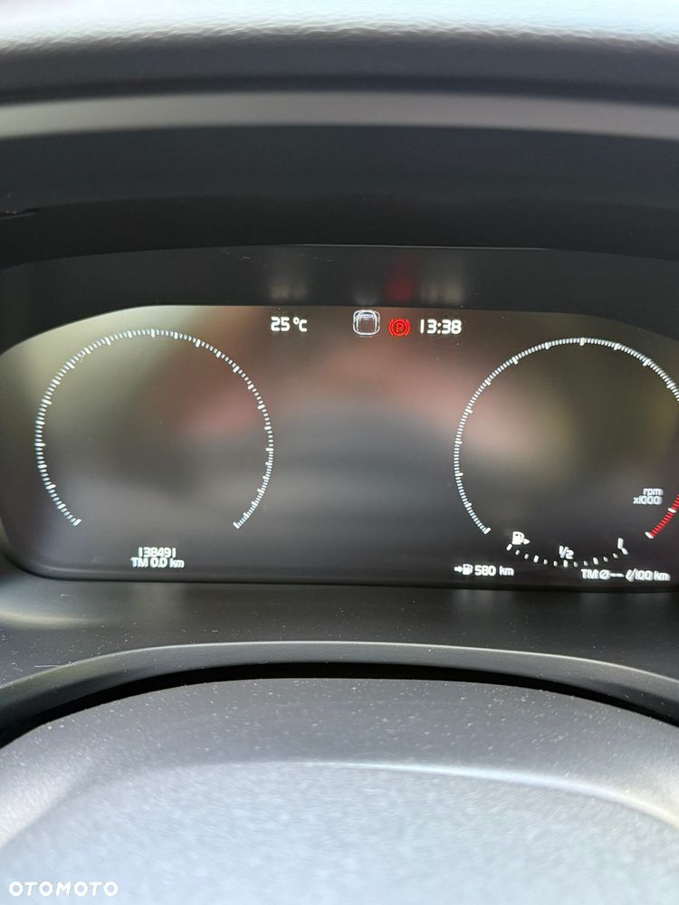 Volvo V60 T4 R-Design - 7