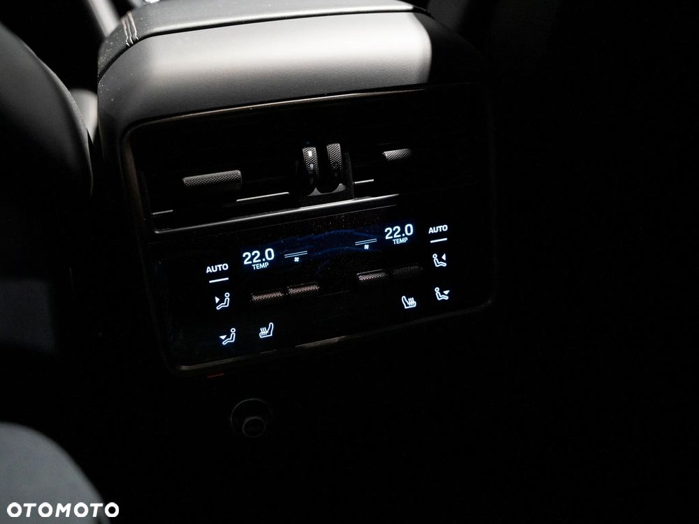 Porsche Cayenne Turbo E-Hybrid PHEV - 30