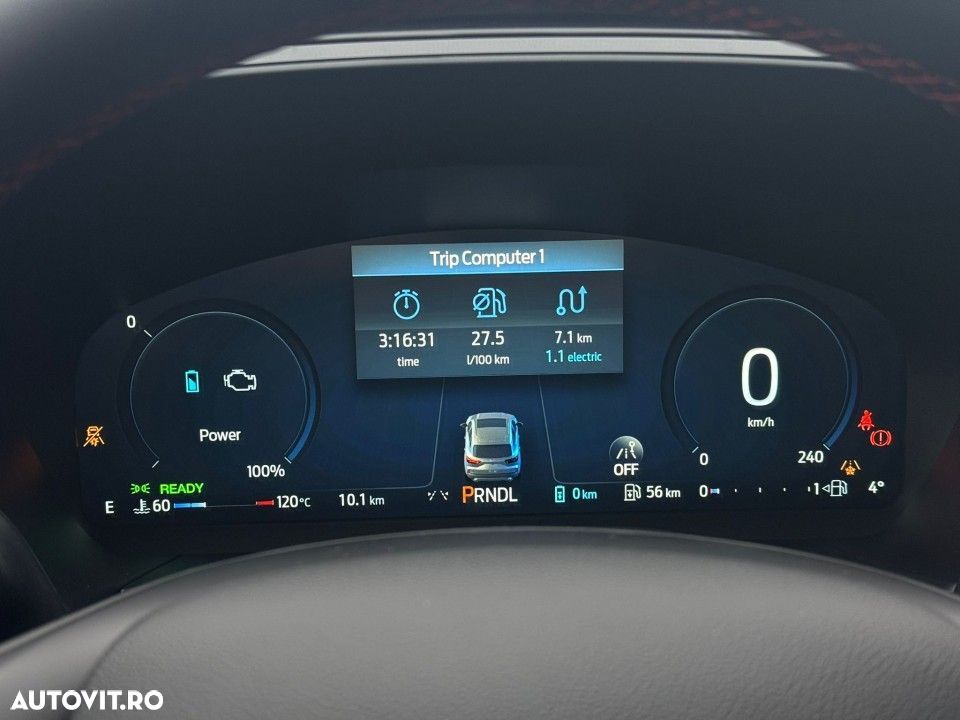 Ford Kuga 2.5 Duratec FWD PHEV ST-Line X - 24