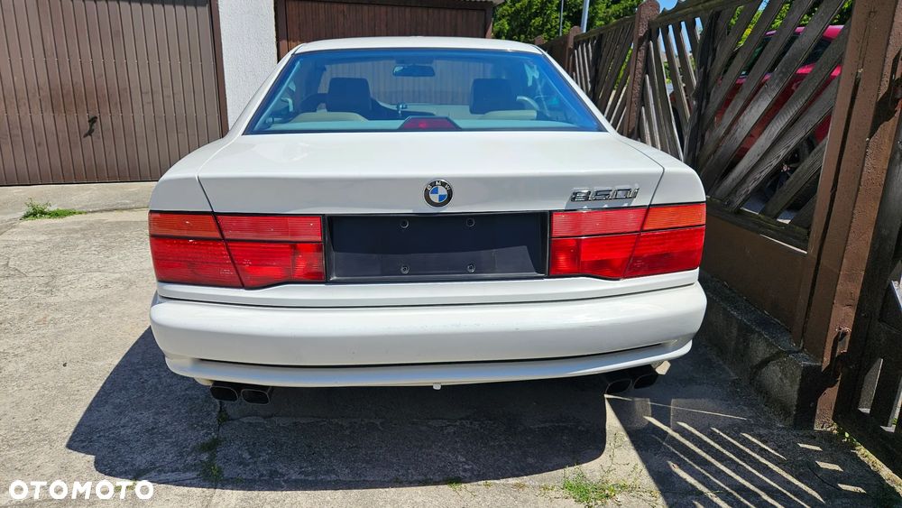 BMW Seria 8 - 7