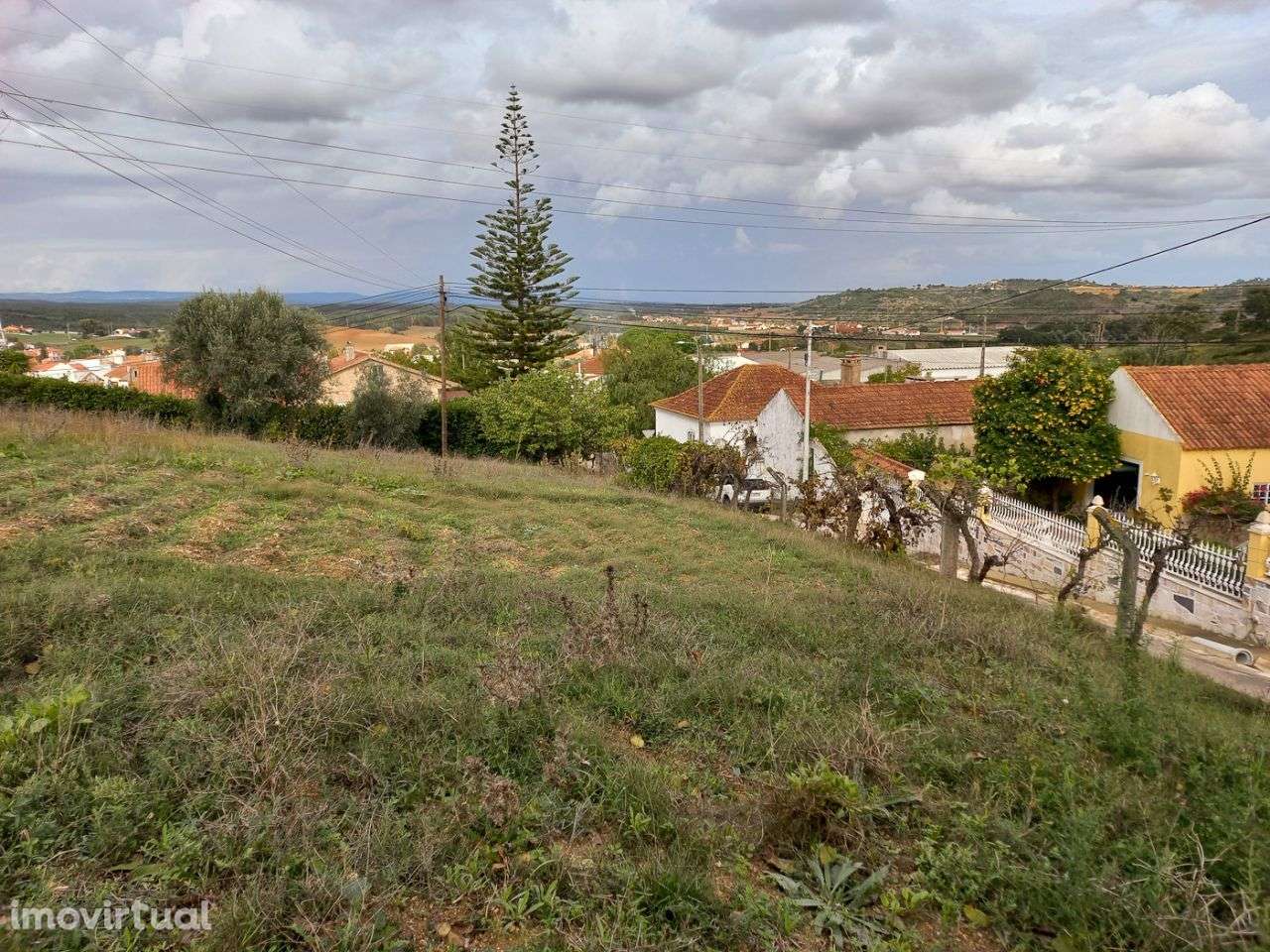 Terreno com 2.251 m2 para construção de moradia - Grande imagem: 3/9