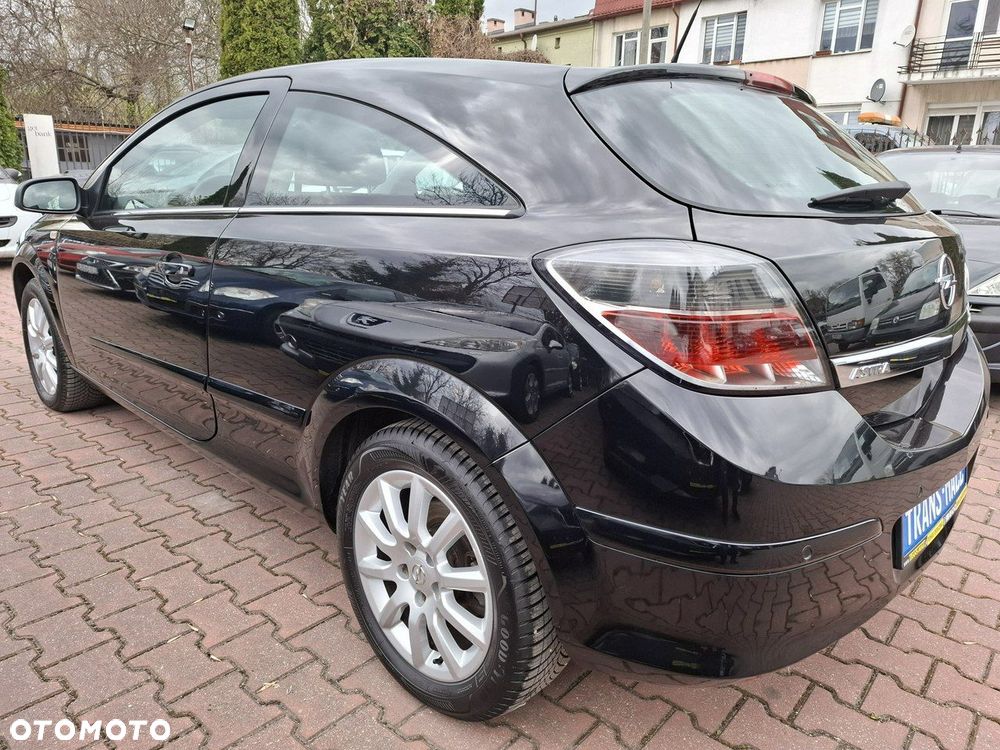 Opel Astra 1.8 Innovation - 4