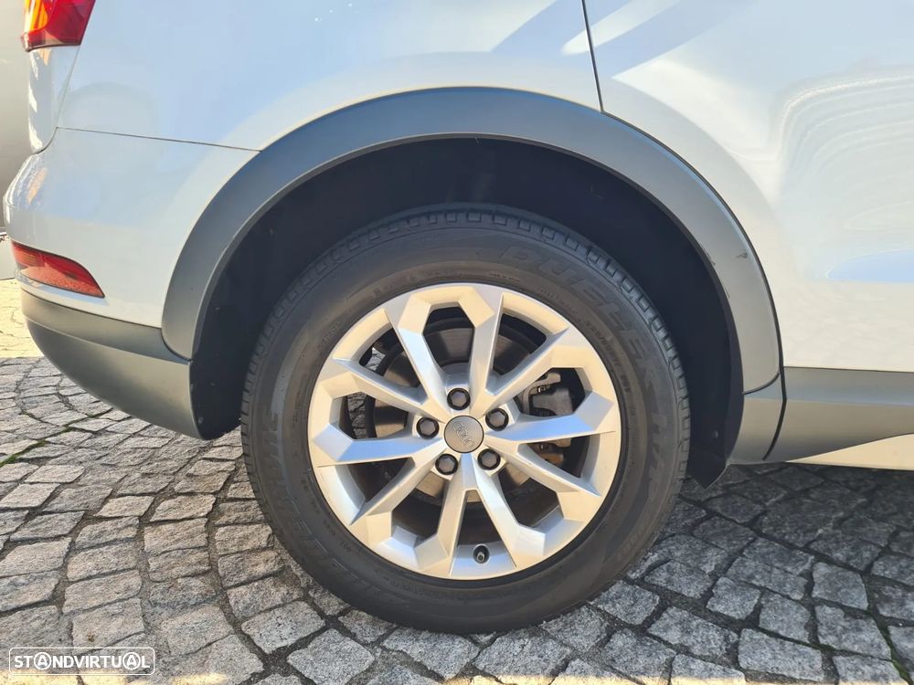 Audi Q3 2.0 TDI Design - 8