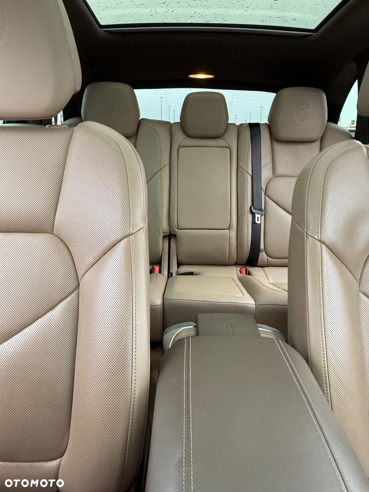 Porsche Cayenne Diesel - 7