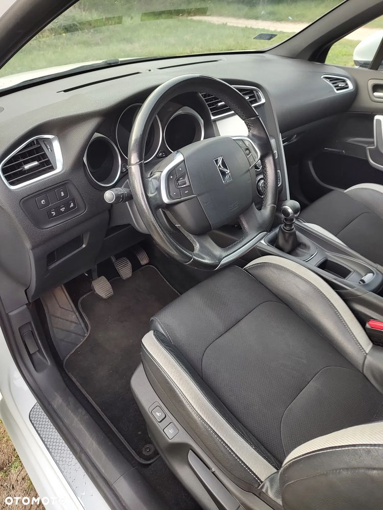 DS Automobiles DS 4 - 9