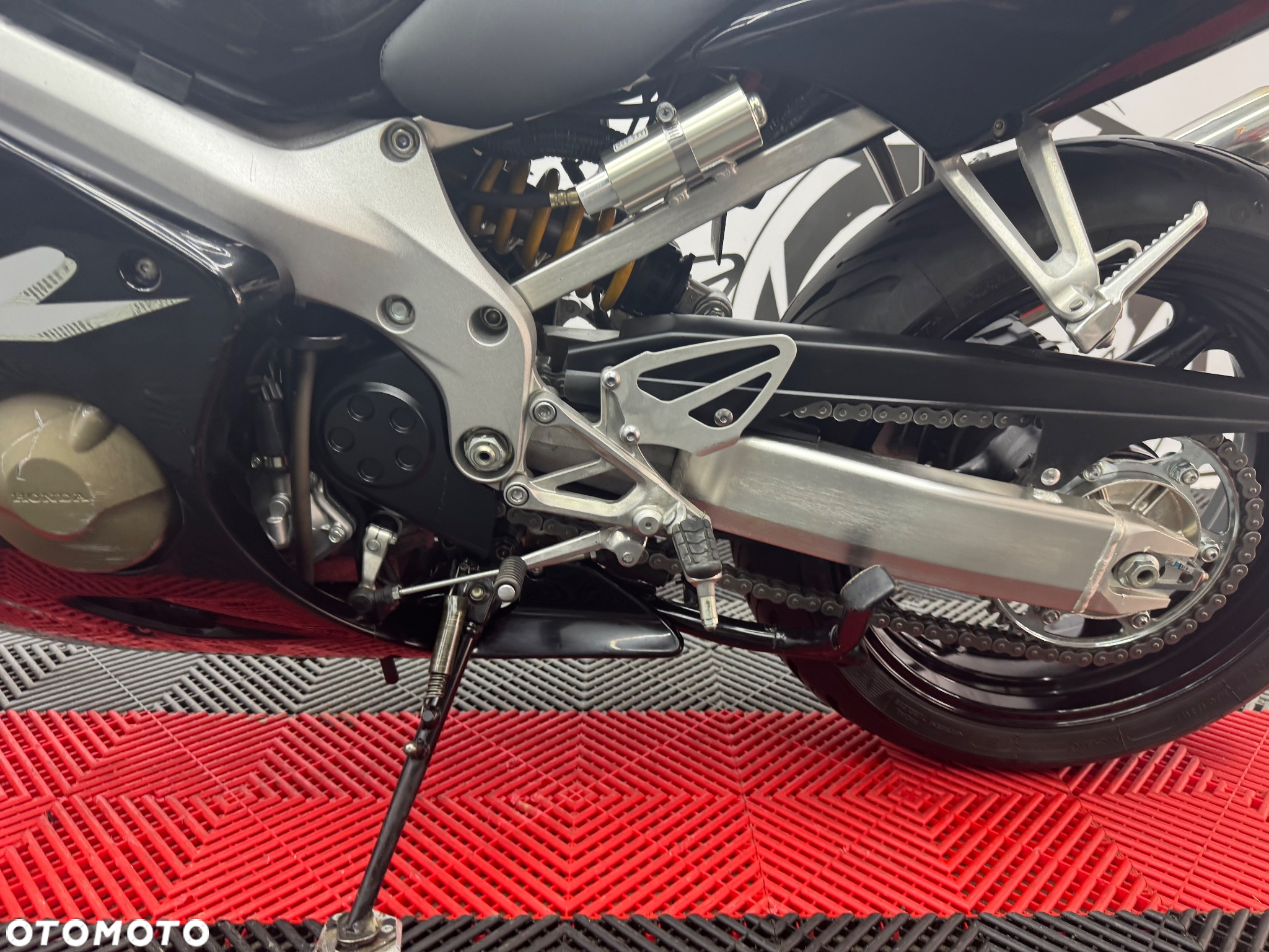 Honda CBR - 19