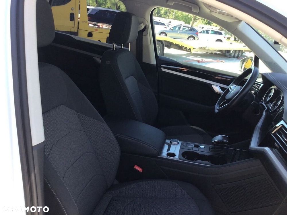 Volkswagen Touareg 3.0 V6 TDI SCR 4Mot - 22
