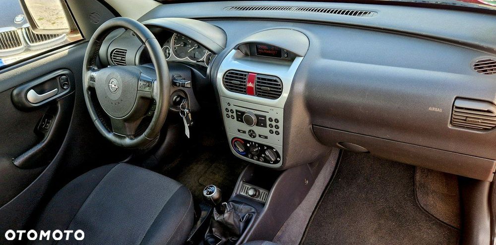 Opel Combo - 25