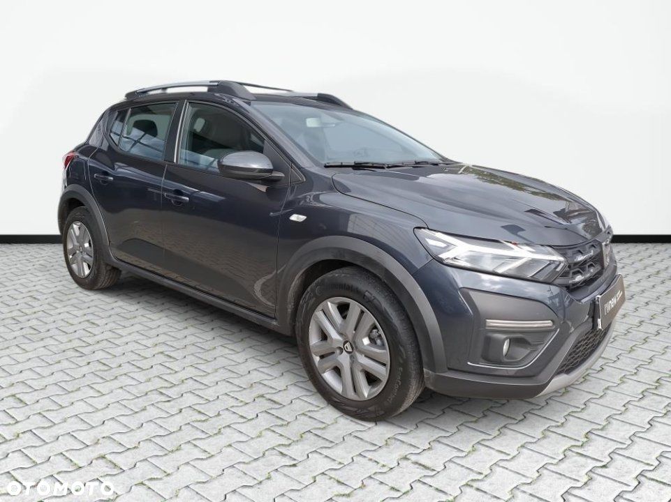 Dacia Sandero - 3