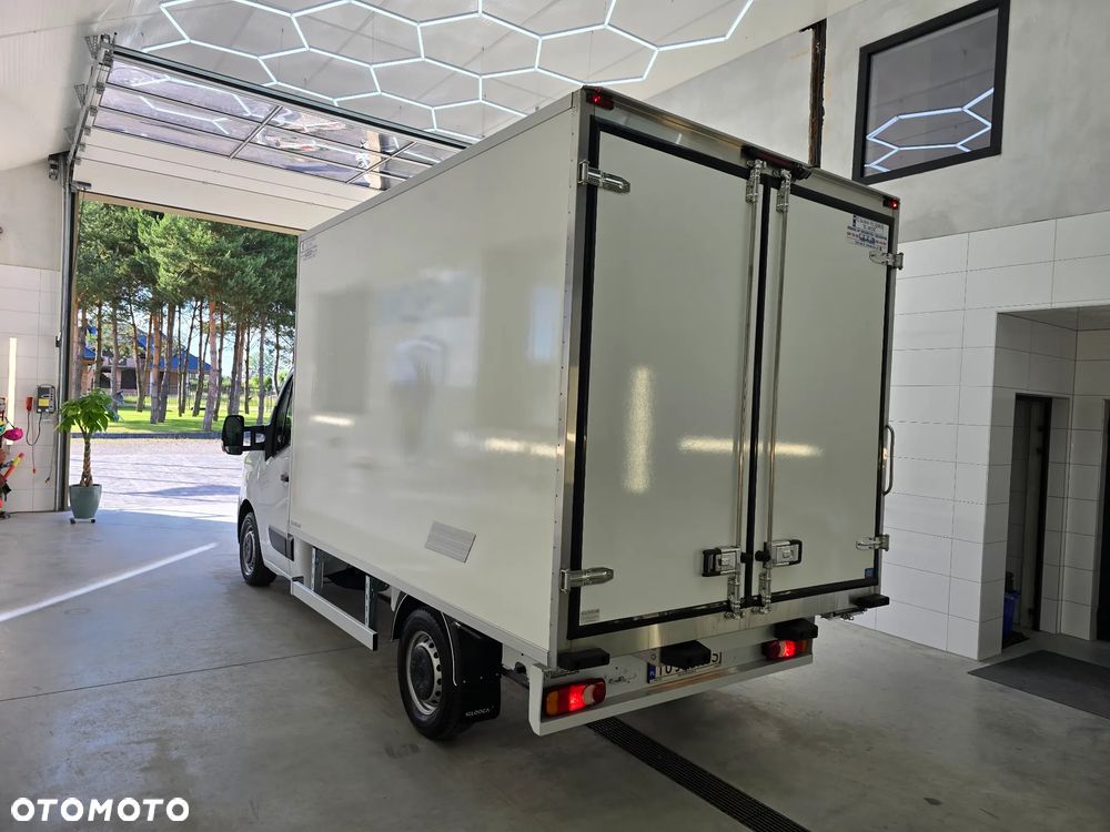Renault MASTER IGLOOCAR -30*C +25*C ZANOTTI Z350 ŁADOWNOŚĆ 720Kg WZMOCNIONE TYLNE ZWIESZENIE 69 TYŚ Km SERWIS DO OSTATNIEGO Km ASO RENO NA GWARANCJI  BOGATA OPCJA WYPOSAŻENIA FOTEL KIEROWCY PNEŁMATYCZNY TEMPOMAT KLIMA HALOGENY KAMERA COFANIA SALON PL STAN NOWY NOWY NOWY - 10