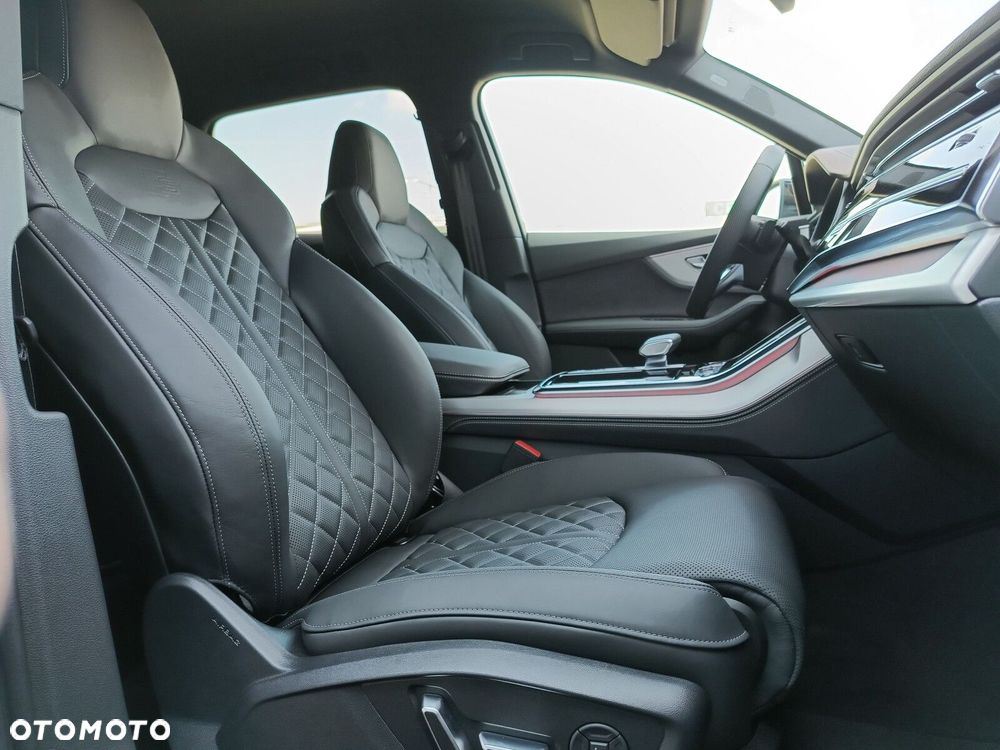 Audi Q7 - 15