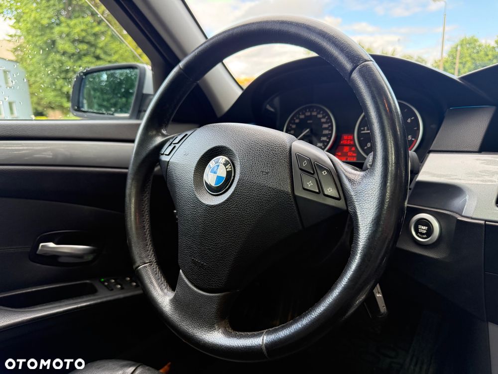 BMW Seria 5 520d Edition Exclusive - 21