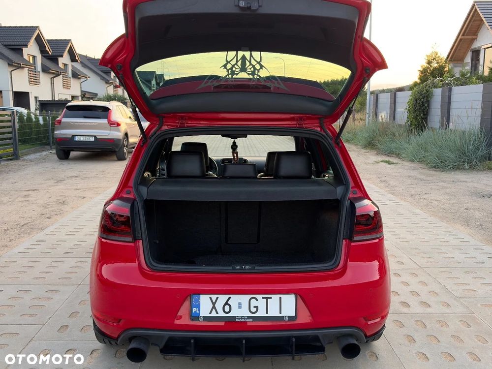 Volkswagen Golf - 9