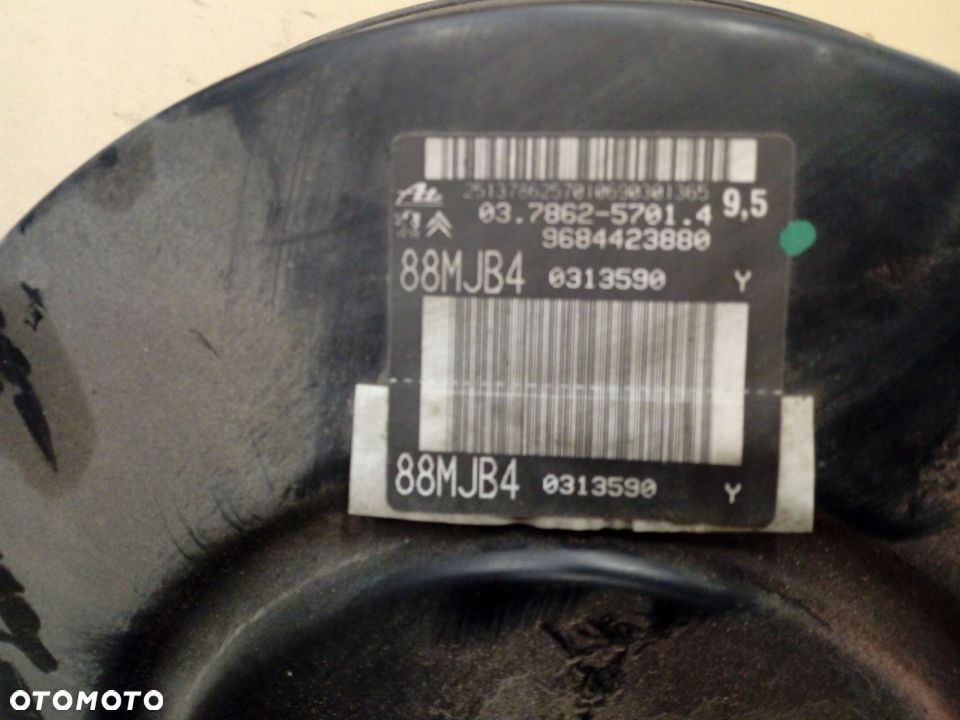 Citroen C4 Picasso I serwo hamulcowe 1.6 2.0  HDI 9684423880 9681194180 - 2