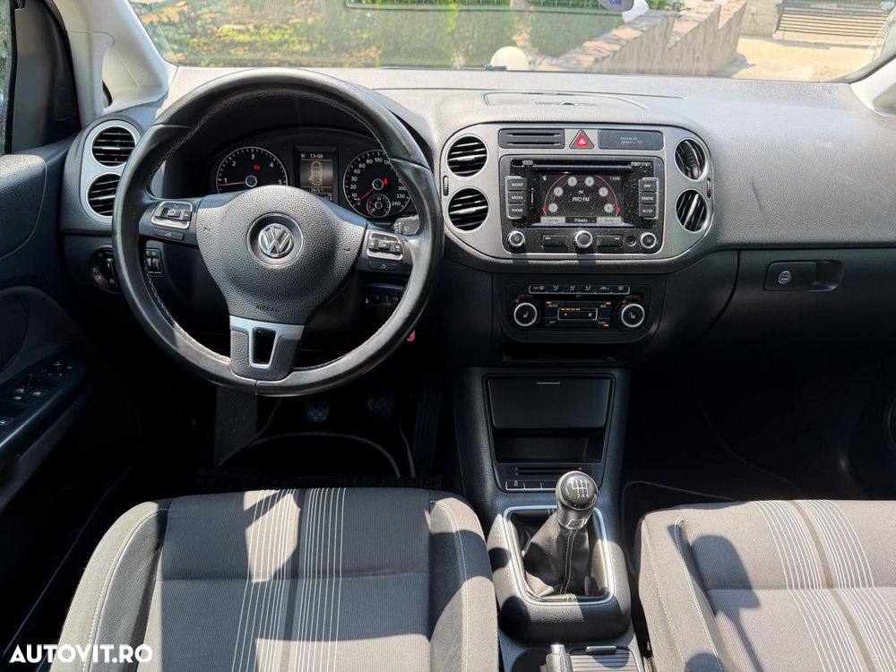 Volkswagen Golf 2.0 TDI DPF BlueMotion Technology MATCH - 3