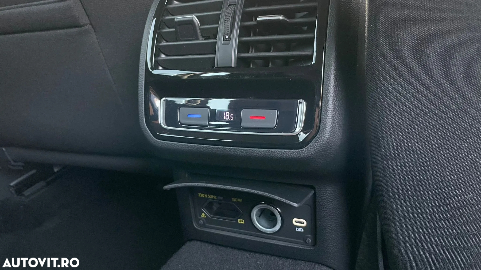 Volkswagen Passat - 28