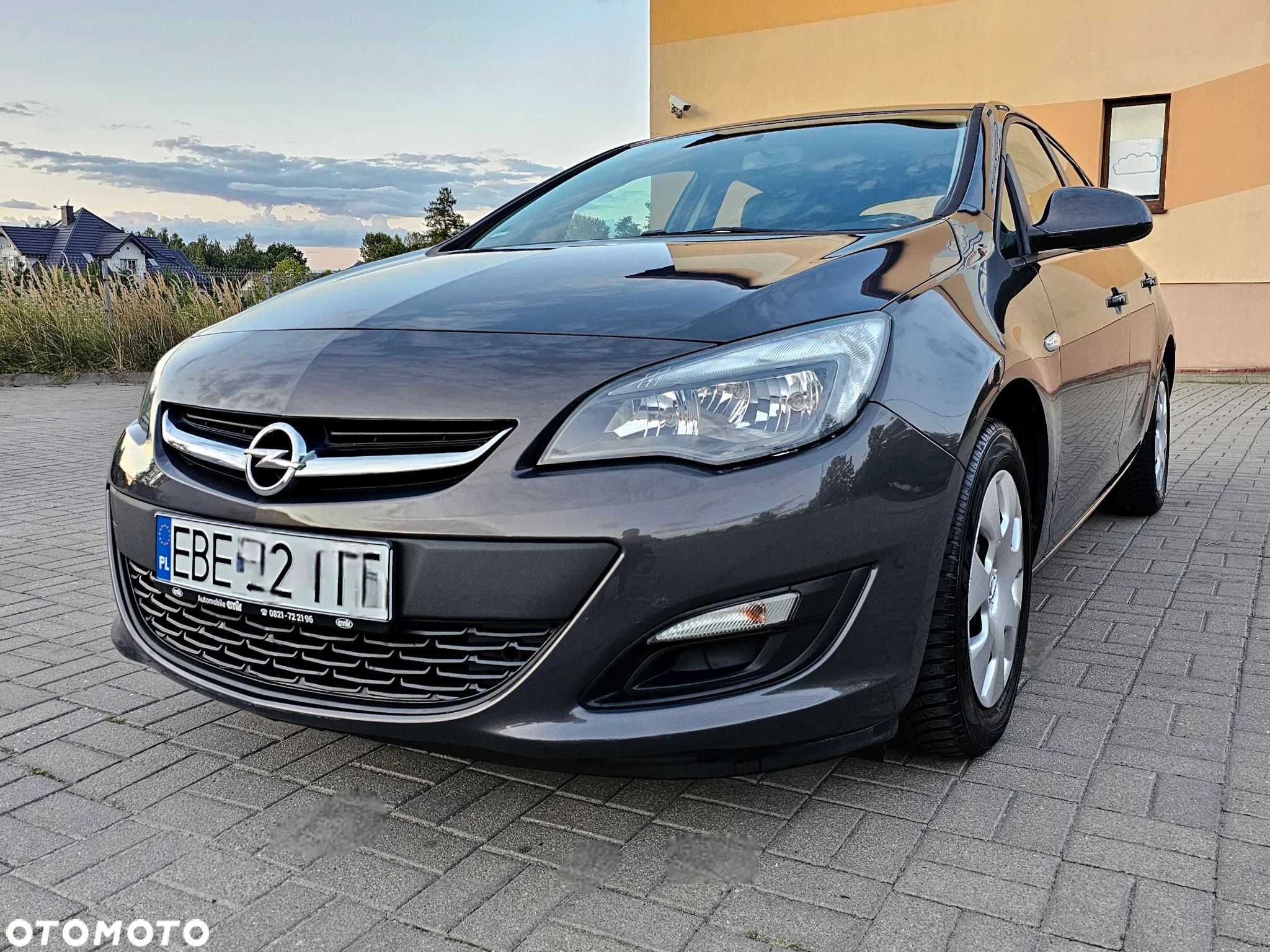 Opel Astra 1.4 EcoFLEX Edition - 1