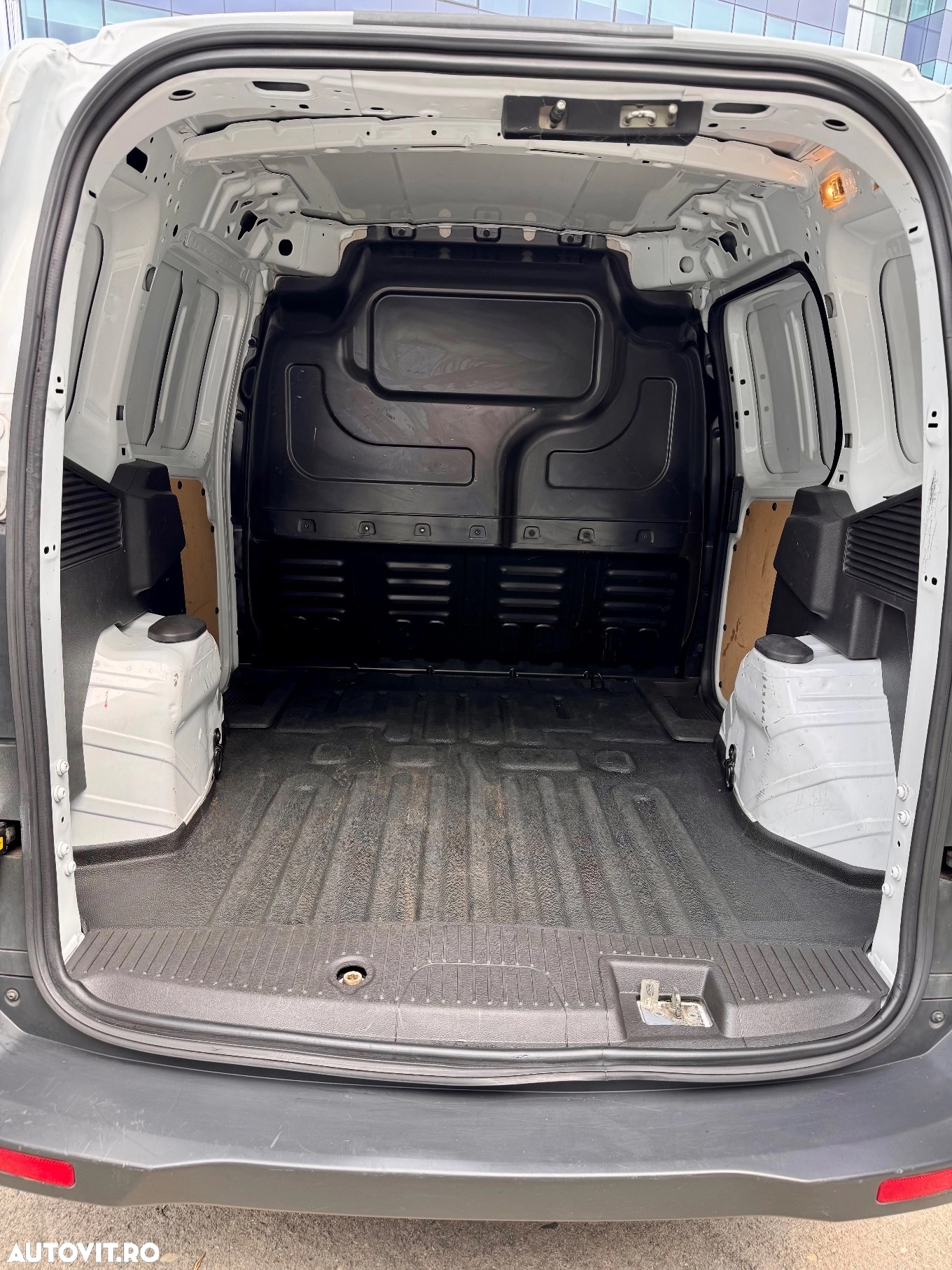 Ford TRANSIT COURIER - 12