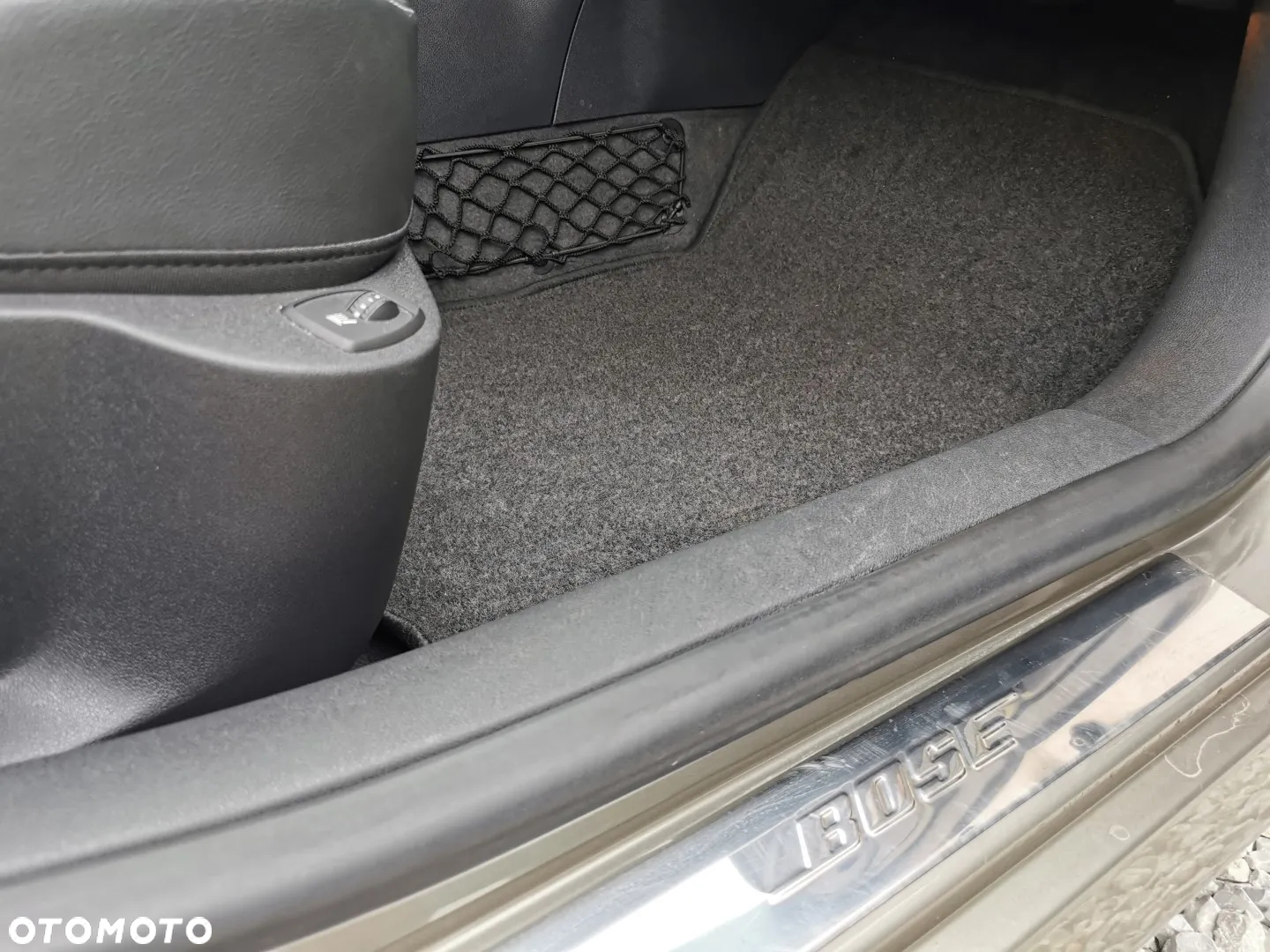 Renault Laguna Grandtour dCi 150 FAP Bose - 22