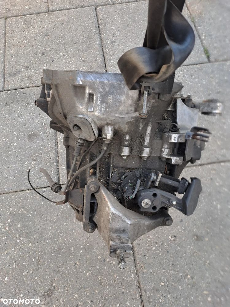 Ford Fokus 1.8 skrzynia biegów 4S7R-7002-CB IS7R-7F096 - 1