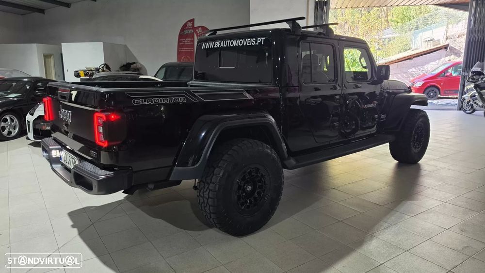 Jeep Gladiator 3.0V6 MultiJet AWD Auto Overland - 5